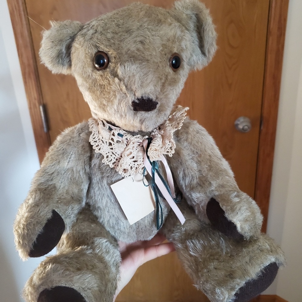 Antique teddy bear